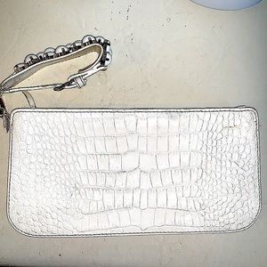 Valentino Garavani White  crocodile hdvrist clutch